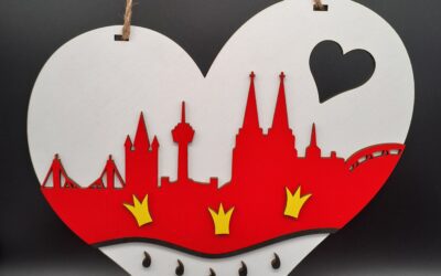 Herz Schild Köln – Skyline und Wappen in Herzform – groß