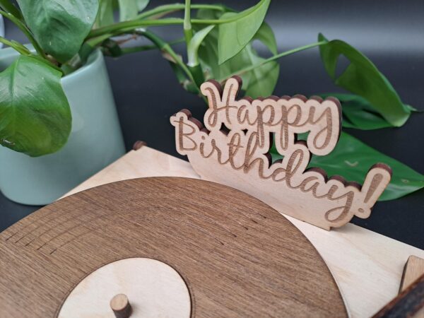 Schallplattenspieler als Geschenkbox – Bild 10