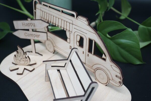 Wohnmobil-Geldgeschenk Happy Camper – Deko aus Holz zum Zusammenstecken – Bild 8