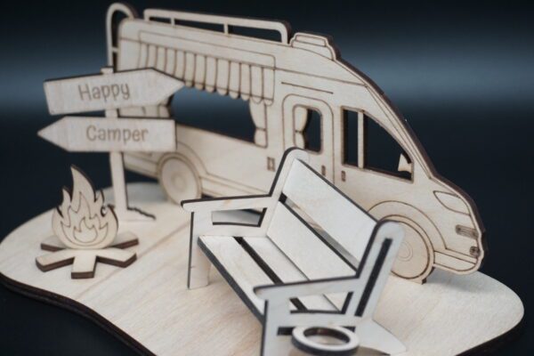 Wohnmobil-Geldgeschenk Happy Camper – Deko aus Holz zum Zusammenstecken – Bild 9